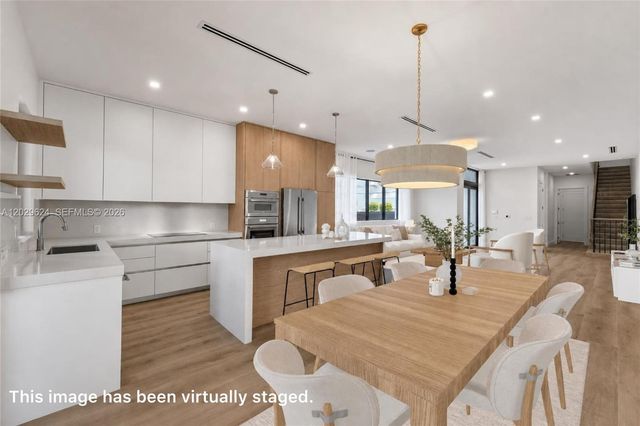 2735 SW 23rd Ter, Miami, FL 33145