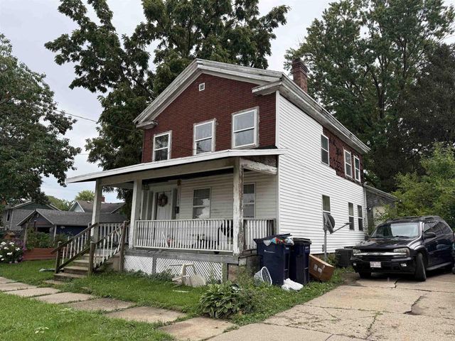 109 W Holmes Street, Janesville, WI 53545