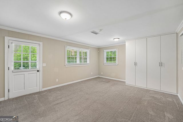 2120 Meadowbrook Lane SE, Marietta, GA 30067