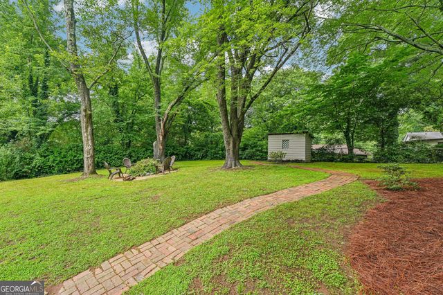 2120 Meadowbrook Lane SE, Marietta, GA 30067