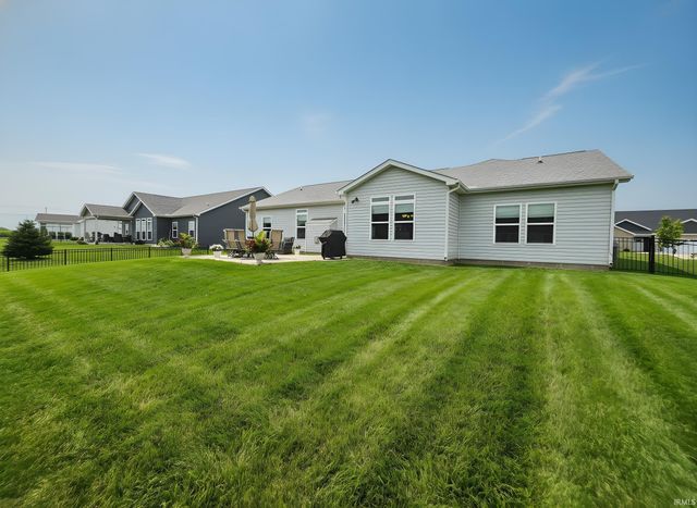 379 Haddington Lane, Lafayette, IN 47905