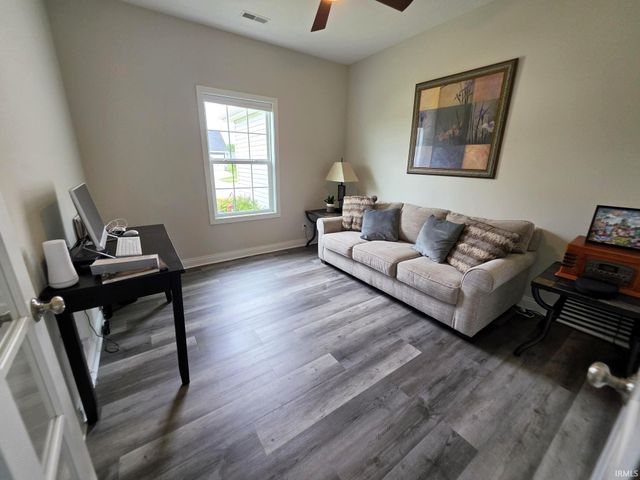 379 Haddington Lane, Lafayette, IN 47905