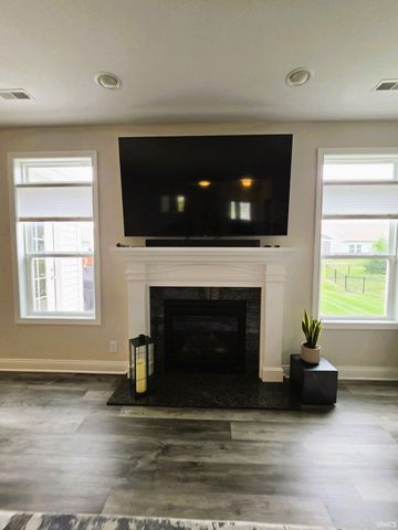 379 Haddington Lane, Lafayette, IN 47905