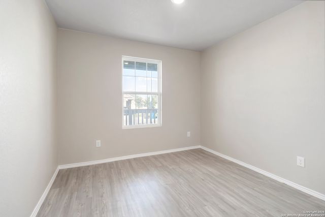 8027 Chanting Bend, San Antonio, TX 78223