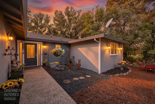19179 Swallow Way, Penn Valley, CA 95946