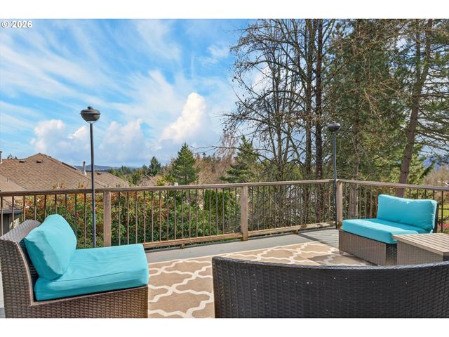 1414 COUNTRY COMMONS, Lake Oswego, OR 97034