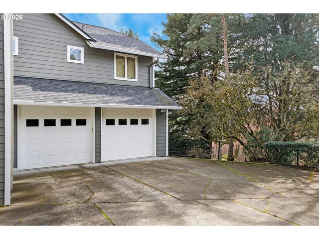 1414 COUNTRY COMMONS, Lake Oswego, OR 97034