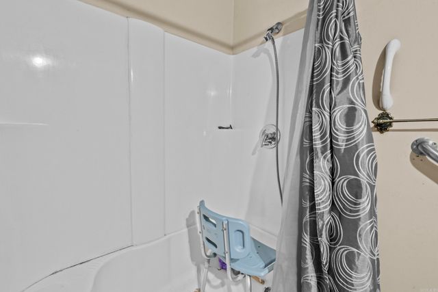 212 Chrisp Avenue, Searcy, AR 72143