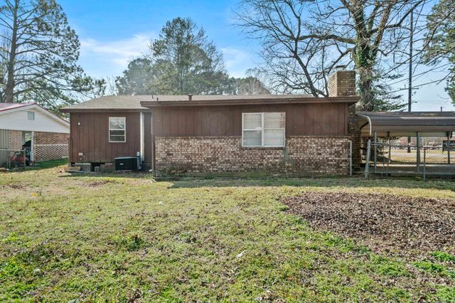 212 Chrisp Avenue, Searcy, AR 72143