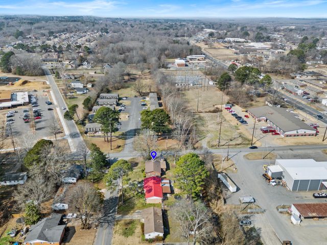 212 Chrisp Avenue, Searcy, AR 72143