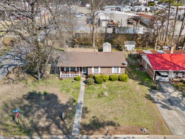 212 Chrisp Avenue, Searcy, AR 72143