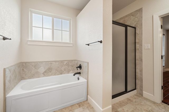 687 Silver Creek DR, Leander, TX 78641