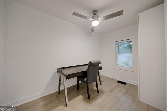 593 Lynnhaven Drive SW, Atlanta, GA 30310