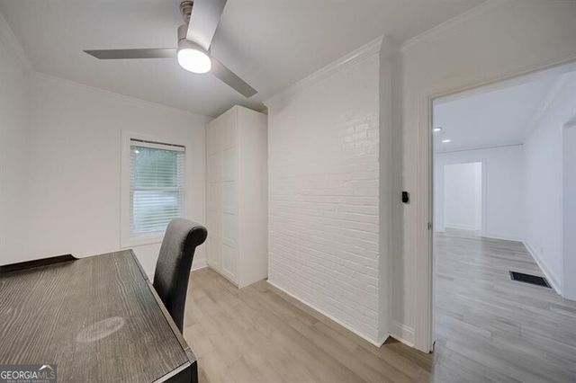 593 Lynnhaven Drive SW, Atlanta, GA 30310