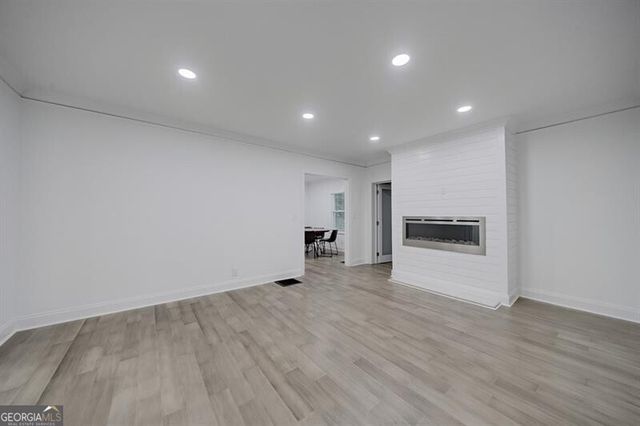 593 Lynnhaven Drive SW, Atlanta, GA 30310