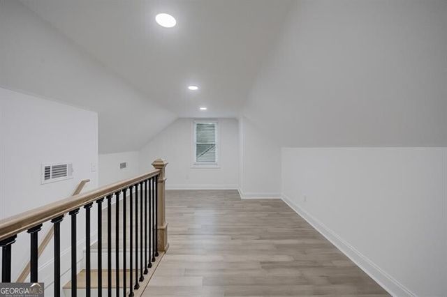 593 Lynnhaven Drive SW, Atlanta, GA 30310