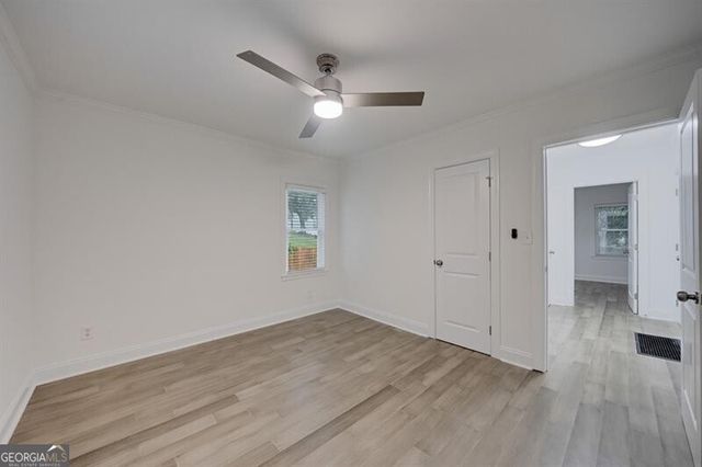 593 Lynnhaven Drive SW, Atlanta, GA 30310