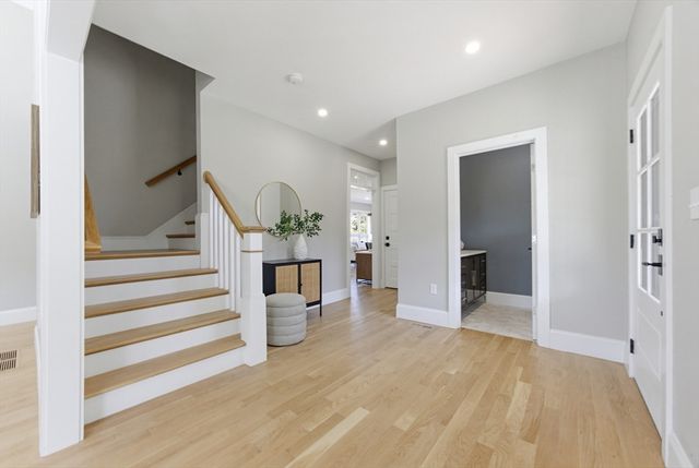 723 Wilbur Ave, Swansea, MA 02777