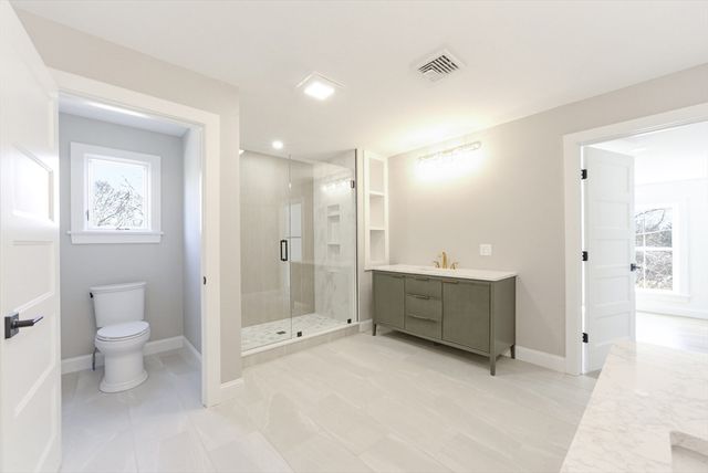 723 Wilbur Ave, Swansea, MA 02777