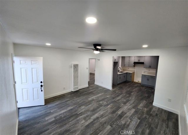 714 W 95th, Los Angeles, CA 90044