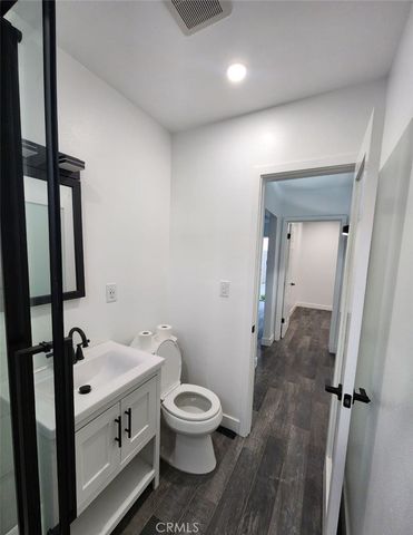 714 W 95th, Los Angeles, CA 90044