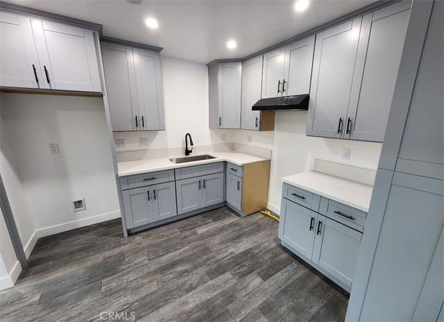 714 W 95th, Los Angeles, CA 90044