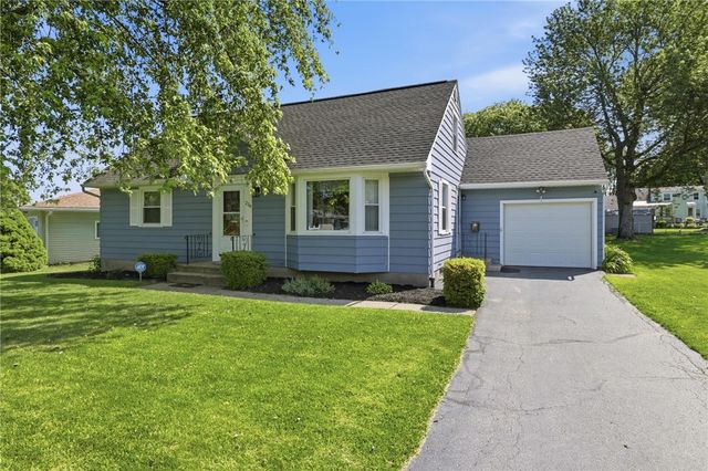 234 Ripplewood Drive, Greece, NY 14616