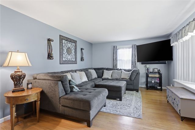 234 Ripplewood Drive, Greece, NY 14616