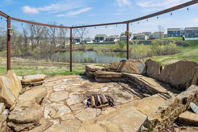 317 Redhead Ln, Lebanon, TN 37090