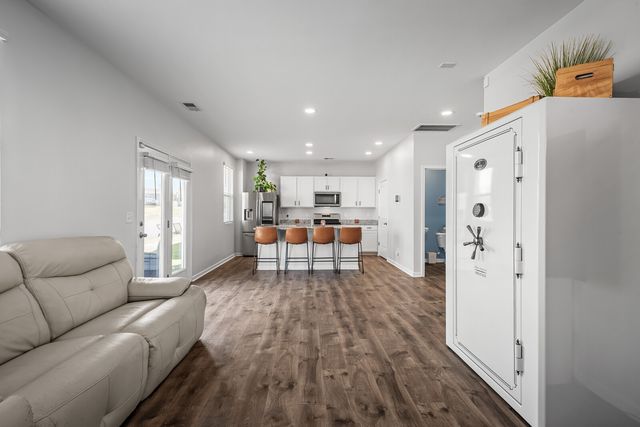 317 Redhead Ln, Lebanon, TN 37090