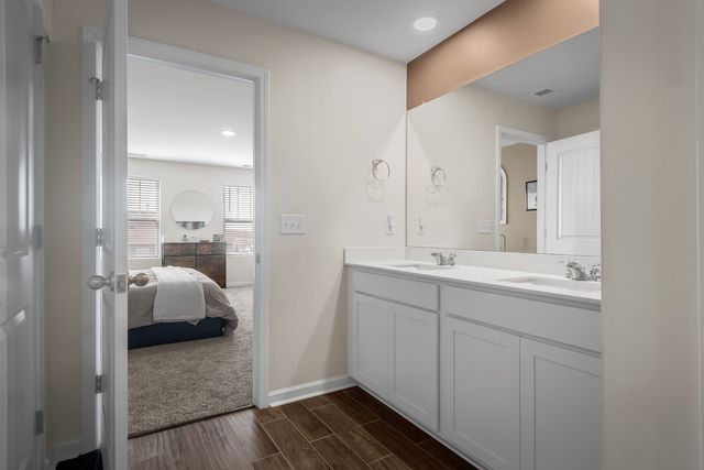 317 Redhead Ln, Lebanon, TN 37090