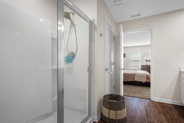 317 Redhead Ln, Lebanon, TN 37090