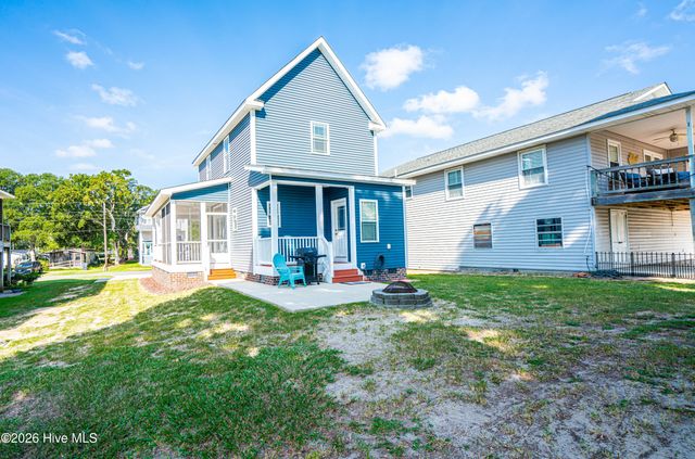 2804 Eleanor Street SW, Supply, NC 28462