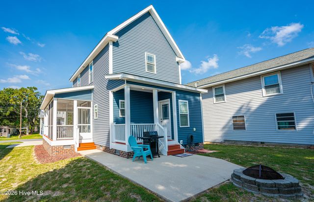 2804 Eleanor Street SW, Supply, NC 28462