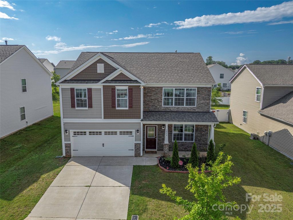 7577 Nolen Farm Drive, Gastonia, NC 28056