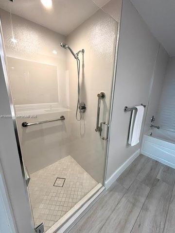 1300 Ponce De Leon Boulevard 409, Coral Gables, FL 33134