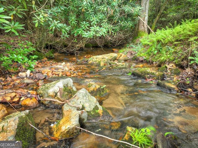 1696 Rocky Top Road, Blairsville, GA 30512
