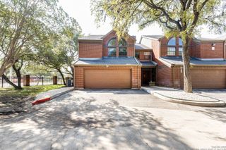 7930 Roanoke Run Apt 401, San Antonio, TX 78240