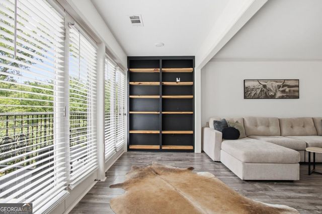 3203 Lenox Road NE 32, Atlanta, GA 30324