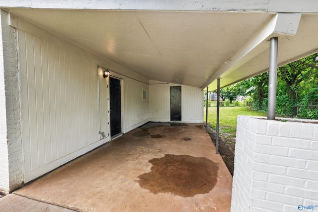 3816 Colton Lane NE, Huntsville, AL 35811