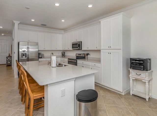 17510 GAWTHROP DRIVE 406, Lakewood Ranch, FL 34211