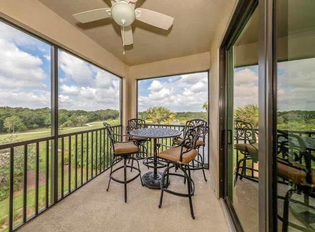 17510 GAWTHROP DRIVE 406, Lakewood Ranch, FL 34211