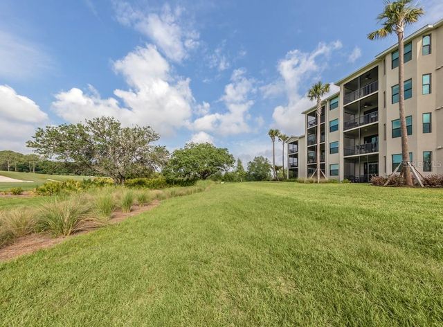 17510 GAWTHROP DRIVE 406, Lakewood Ranch, FL 34211