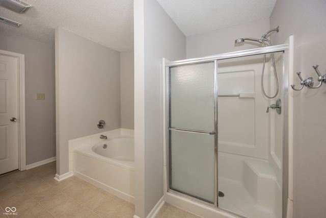 13031 Coyote Run, Fishers, IN 46038