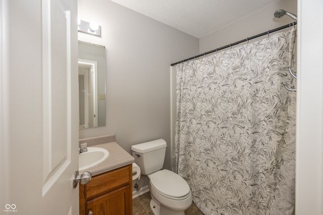 13031 Coyote Run, Fishers, IN 46038