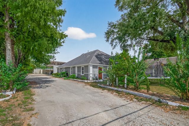 4917 Sycamore Avenue, Pasadena, TX 77503