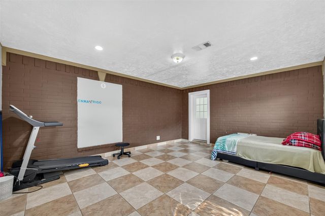 4917 Sycamore Avenue, Pasadena, TX 77503