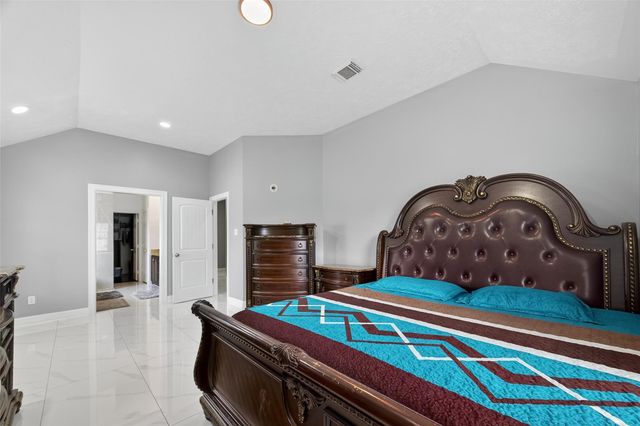 4917 Sycamore Avenue, Pasadena, TX 77503