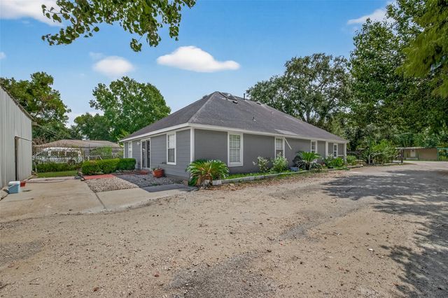 4917 Sycamore Avenue, Pasadena, TX 77503