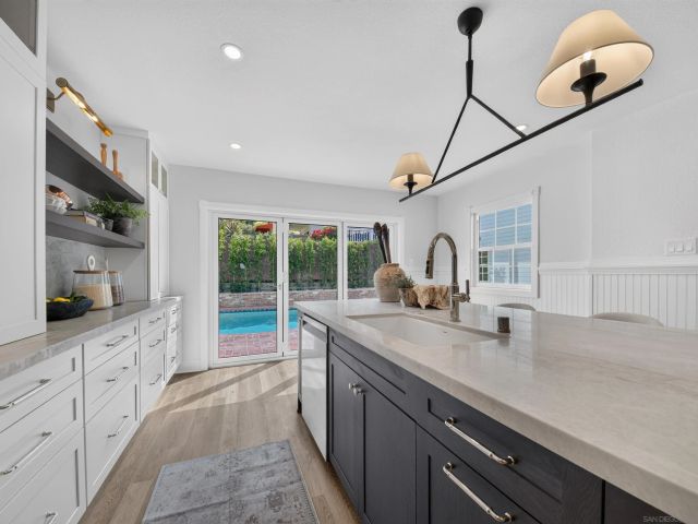 921 Court Way, San Diego, CA 92103